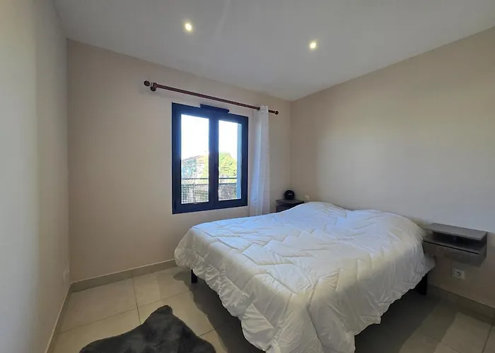 T3 Avec Box, Place De Parking Et Grande Terrasse! Διαμέρισμα *