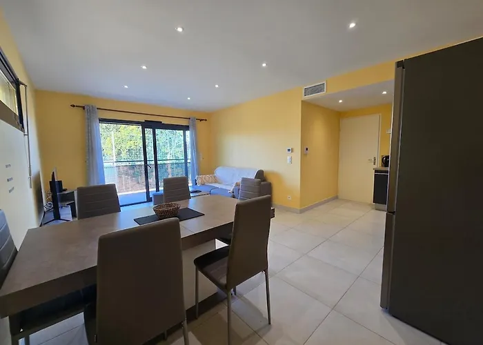 شقة T3 Avec Box, Place De Parking Et Grande Terrasse! *